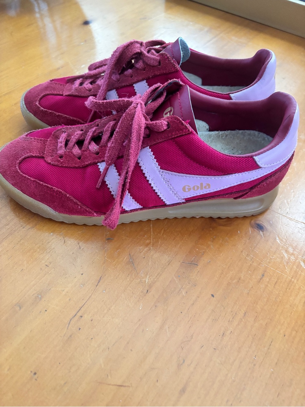 Gola Women's Pink & Light Pink Retro Runner Sneakers